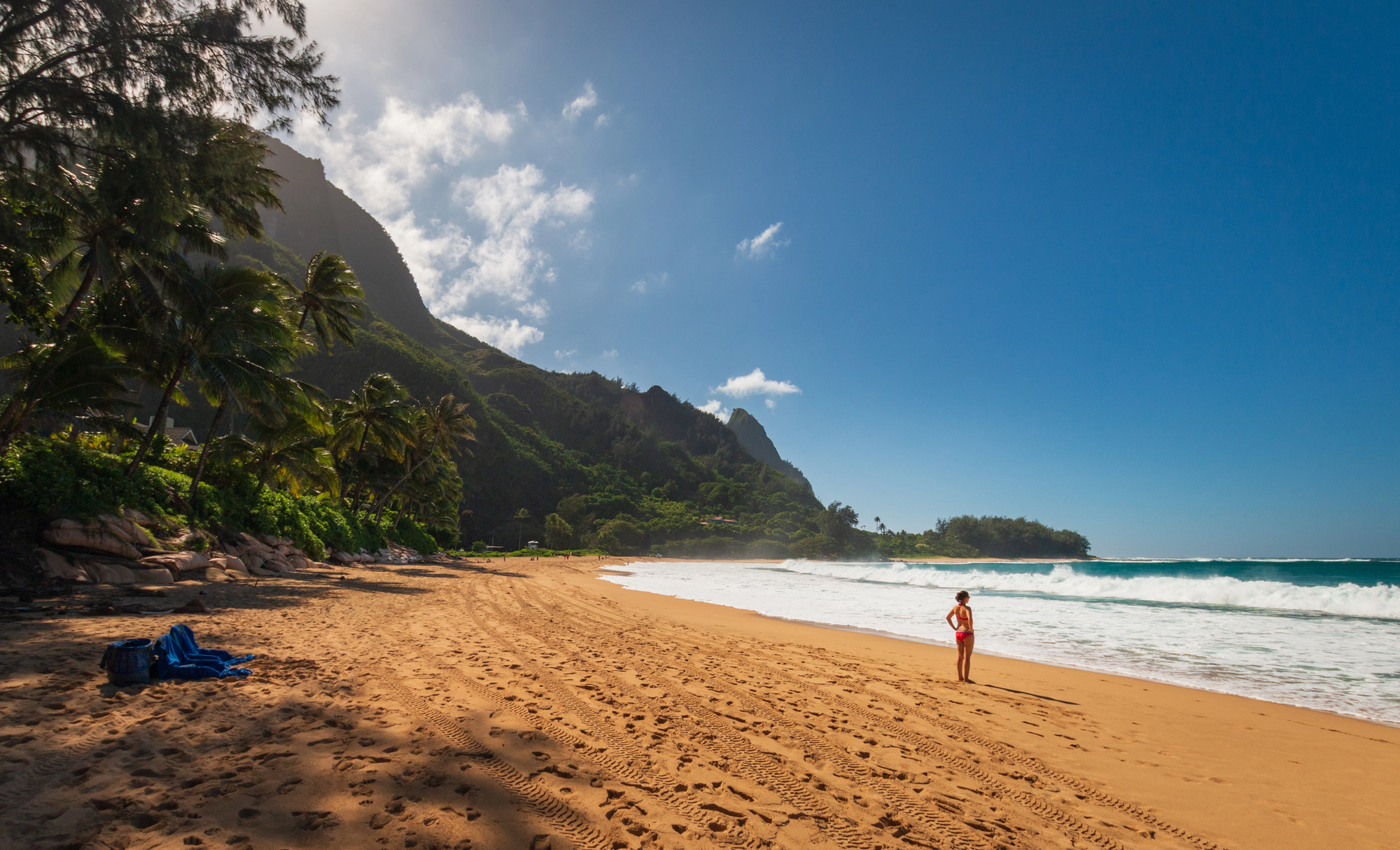 5 Amazing Beaches in Hawaii for a Family Friendly Vacation - Tunnels Beach