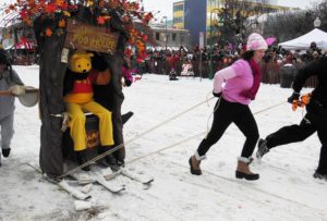 Festivals and Celebrations in Alaska - Chatanika Outhouse races