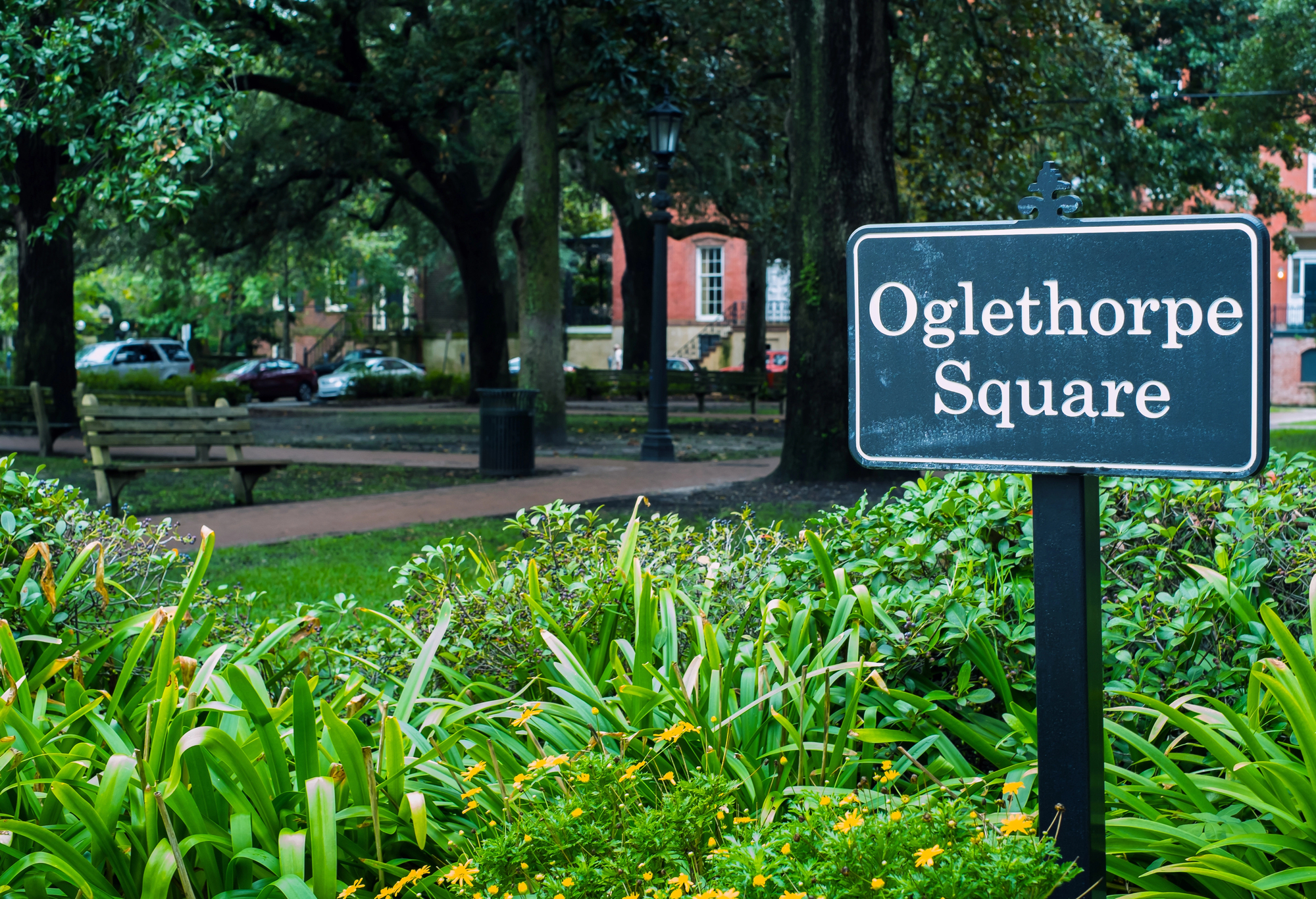 Plan Your Family Vacation in Savannah, GA with My Travel Guide - Oglethorpe Square in Savannah GA