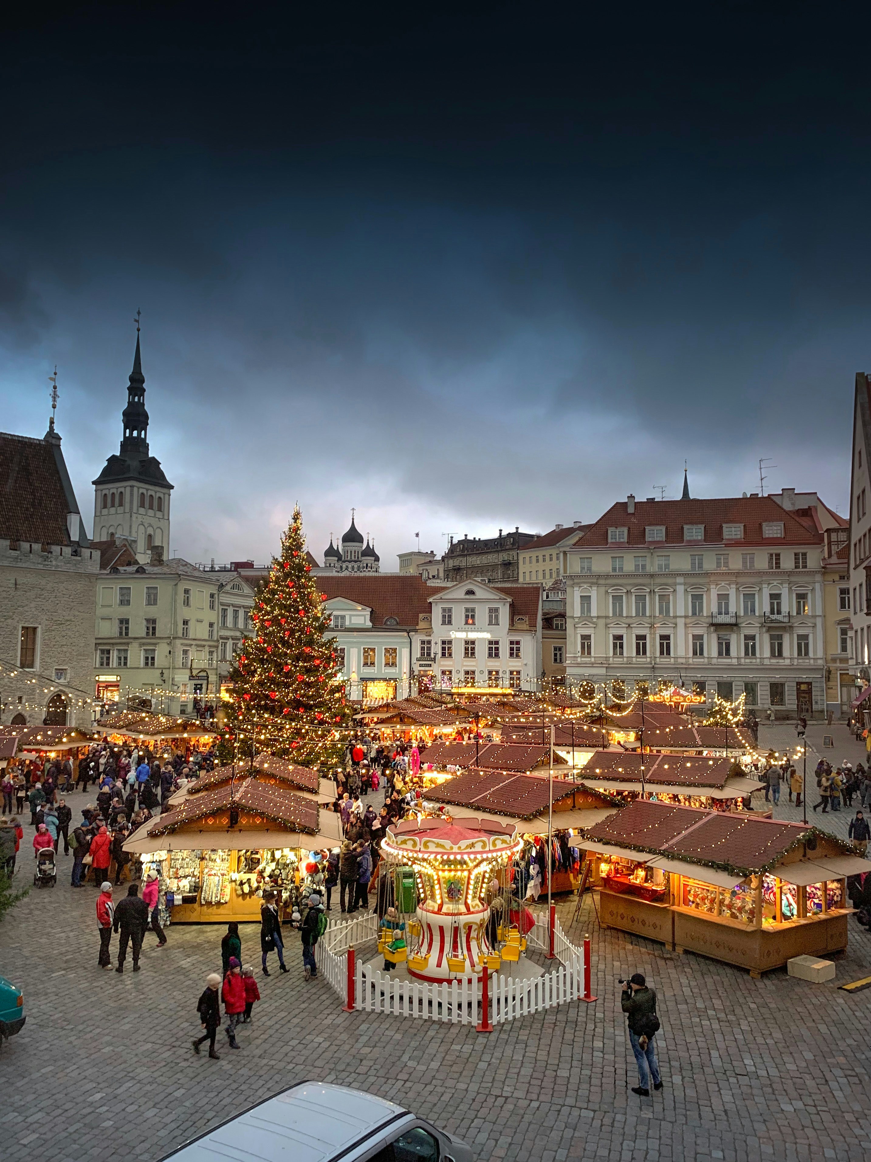 A Luxury Travel Advisor's Top Tips for Your European Christmas Market River Cruise
