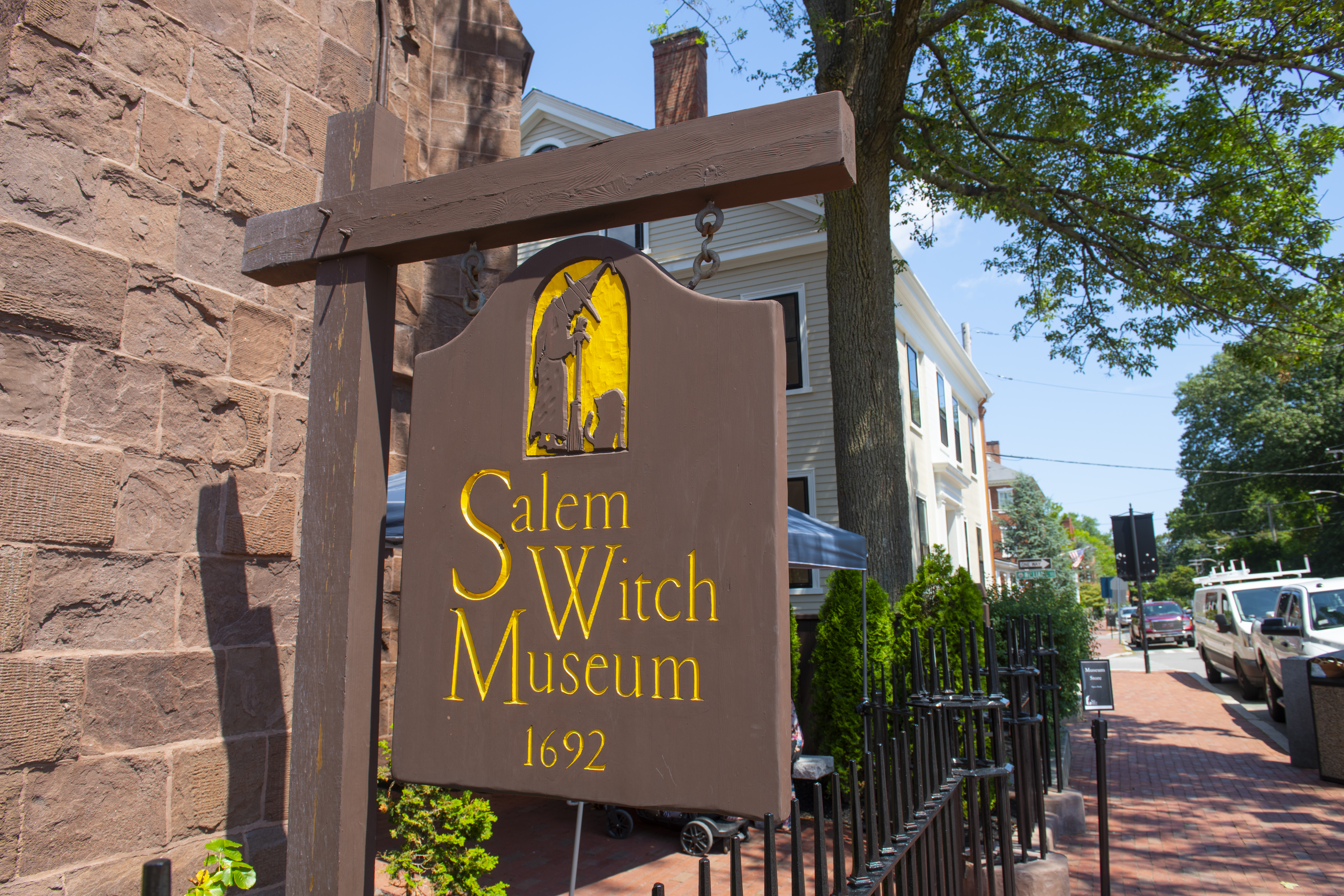 The Spooky Family Vacation Destinations That Actually Bring Everyone Closer Together - Salem Witch Museum