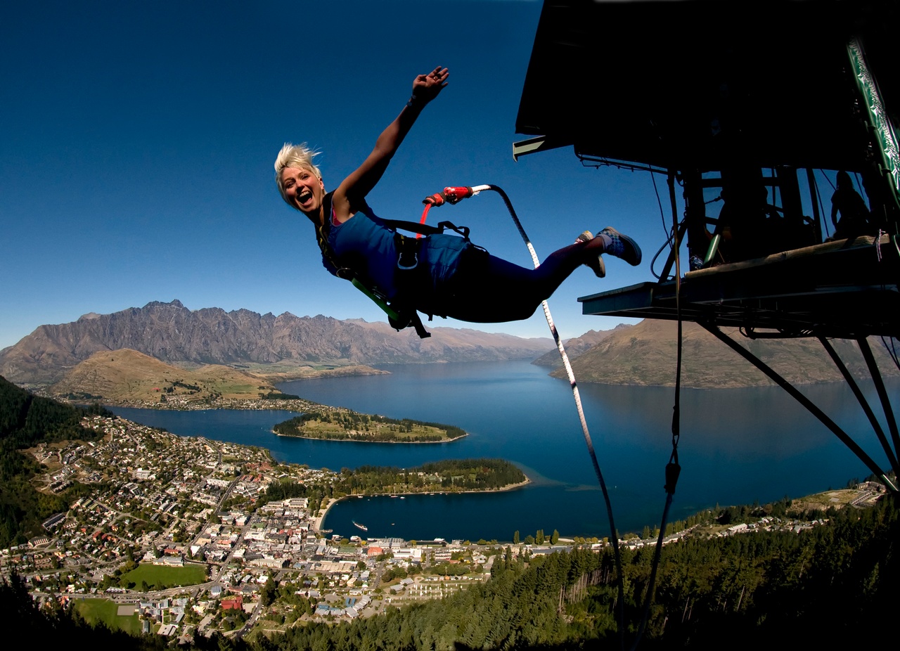 Bungee Jumping in Queenstown