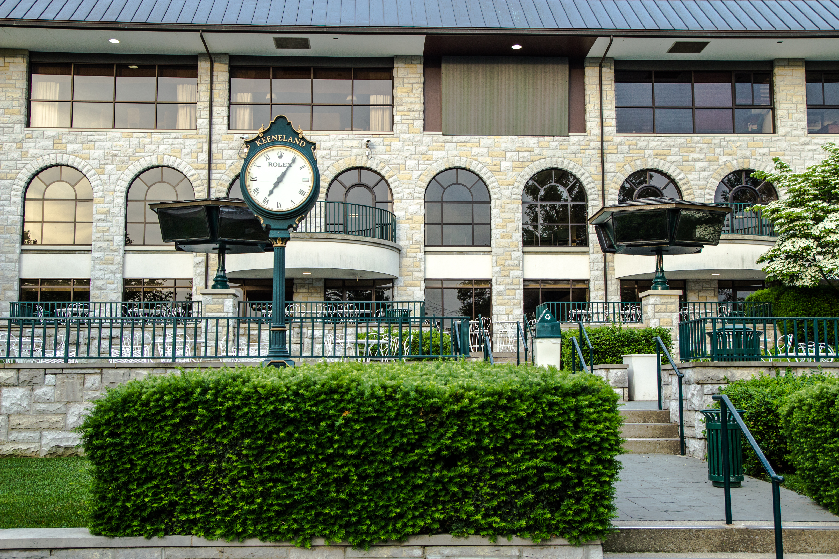 Family Vacation at Lexington - Catch the Action at the Keeneland Racetrack - Keeneland Racetrack