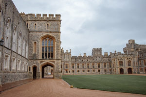 Travel Like a Local in England - Windsor Castle
