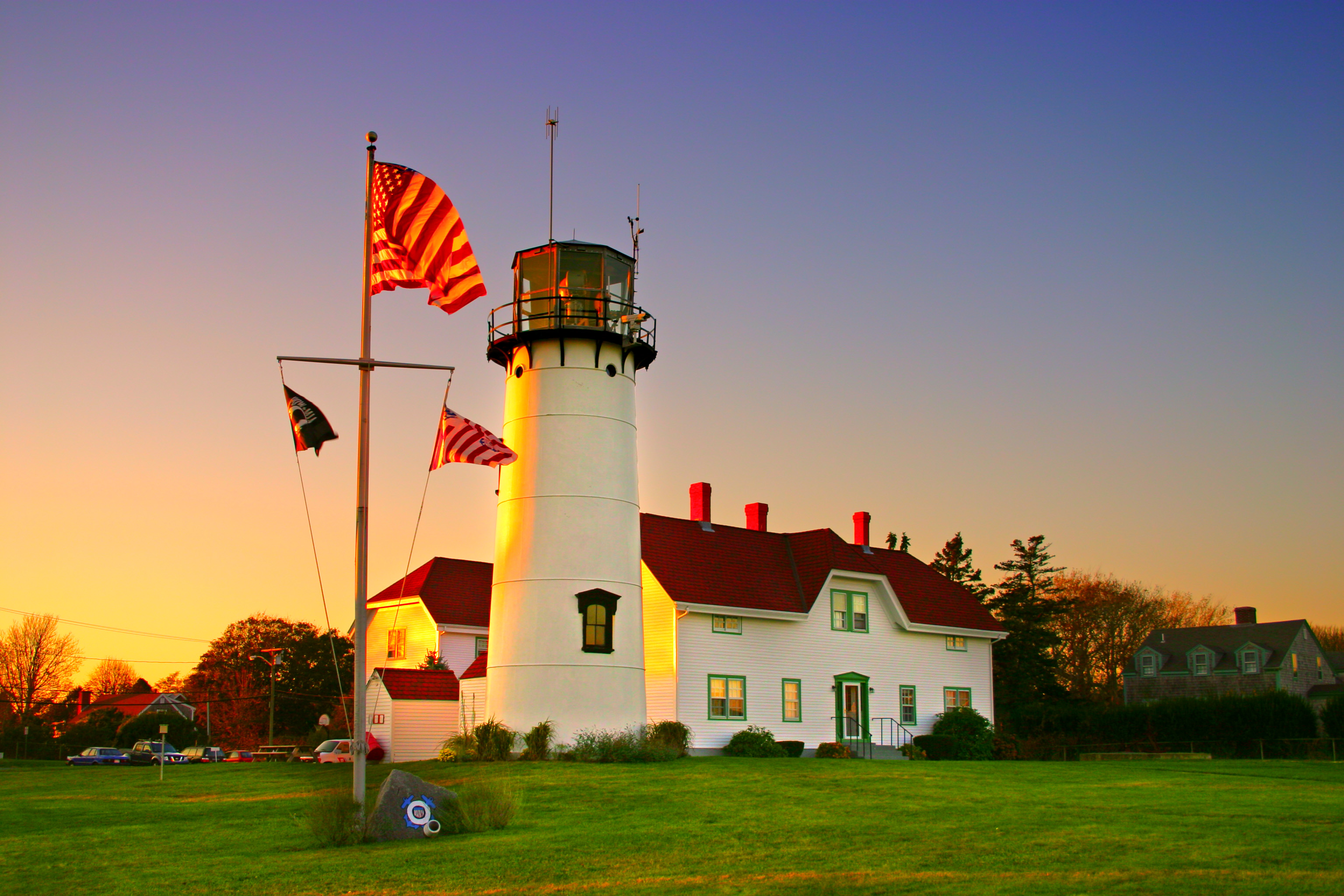 Consider These US Beach Towns for Summer Family Vacations - Chatham Lighthouse in Chatham MA - Cape Cod
