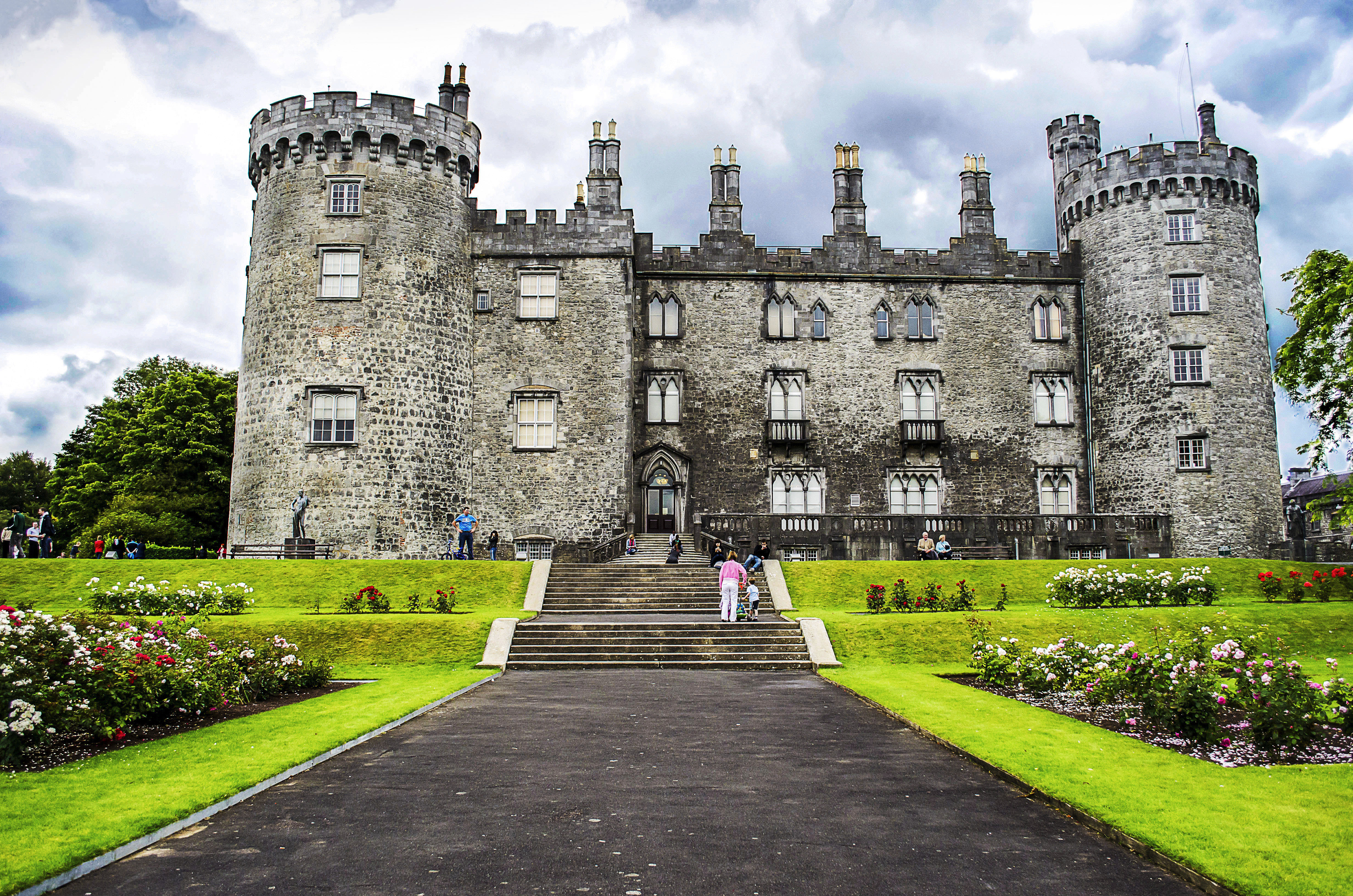 Gorgeous Destinations in Ireland - Kilkenny Castle