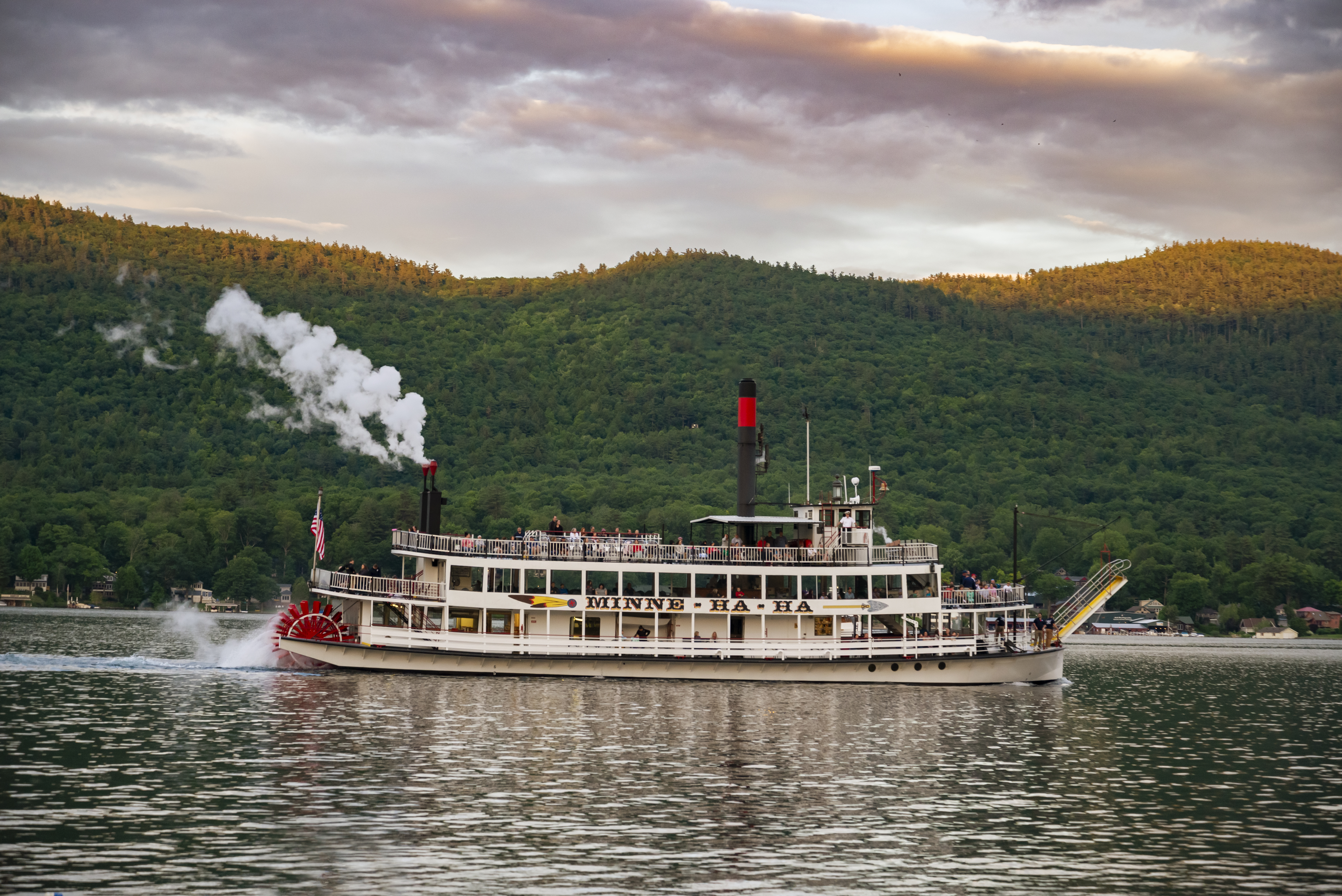 Best Small Towns in New York - Lake George Steamboat Sightseeing Cruise - Minne Ha Ha