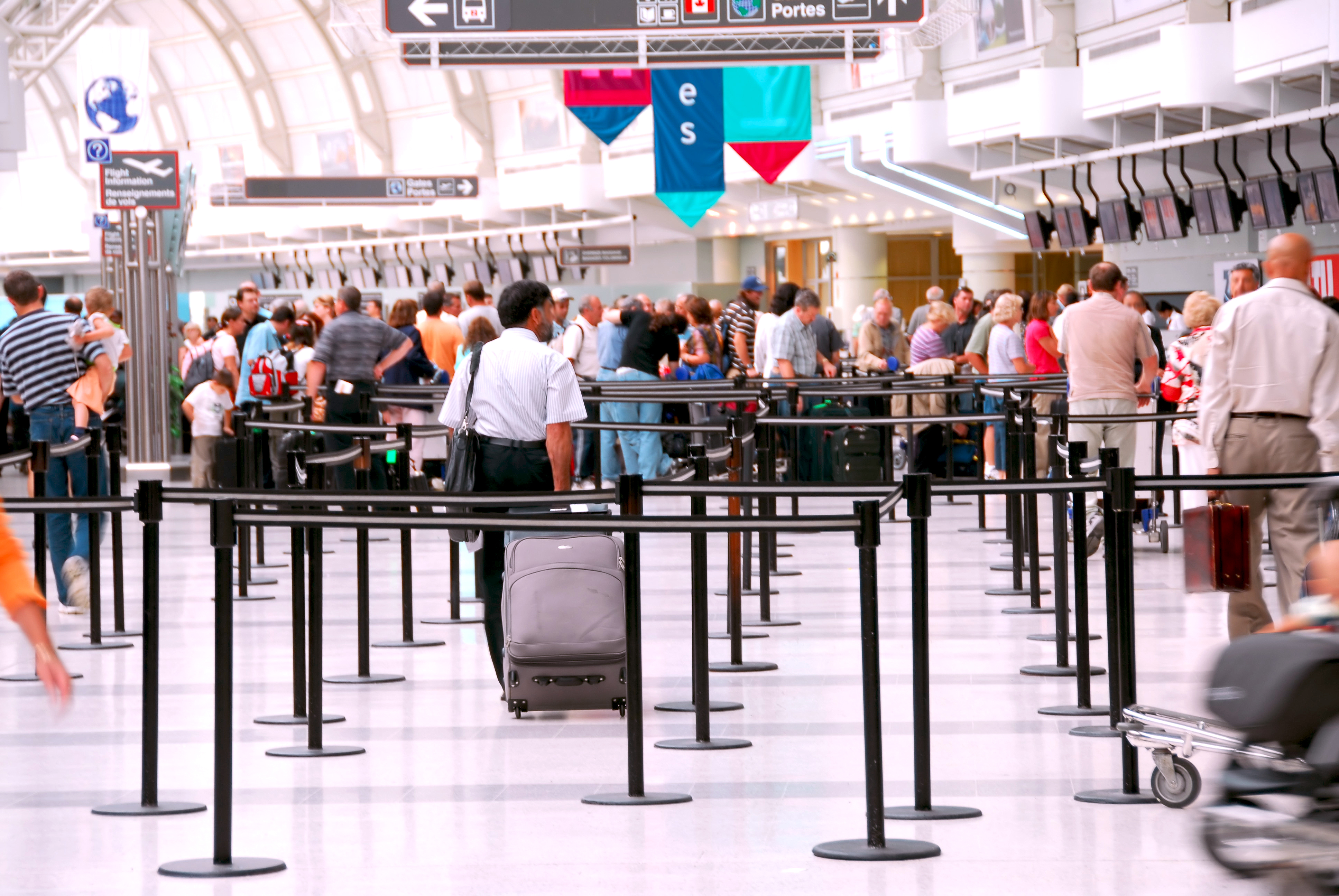 How to Go Through Airport Lines Quickly - Airport Crowd