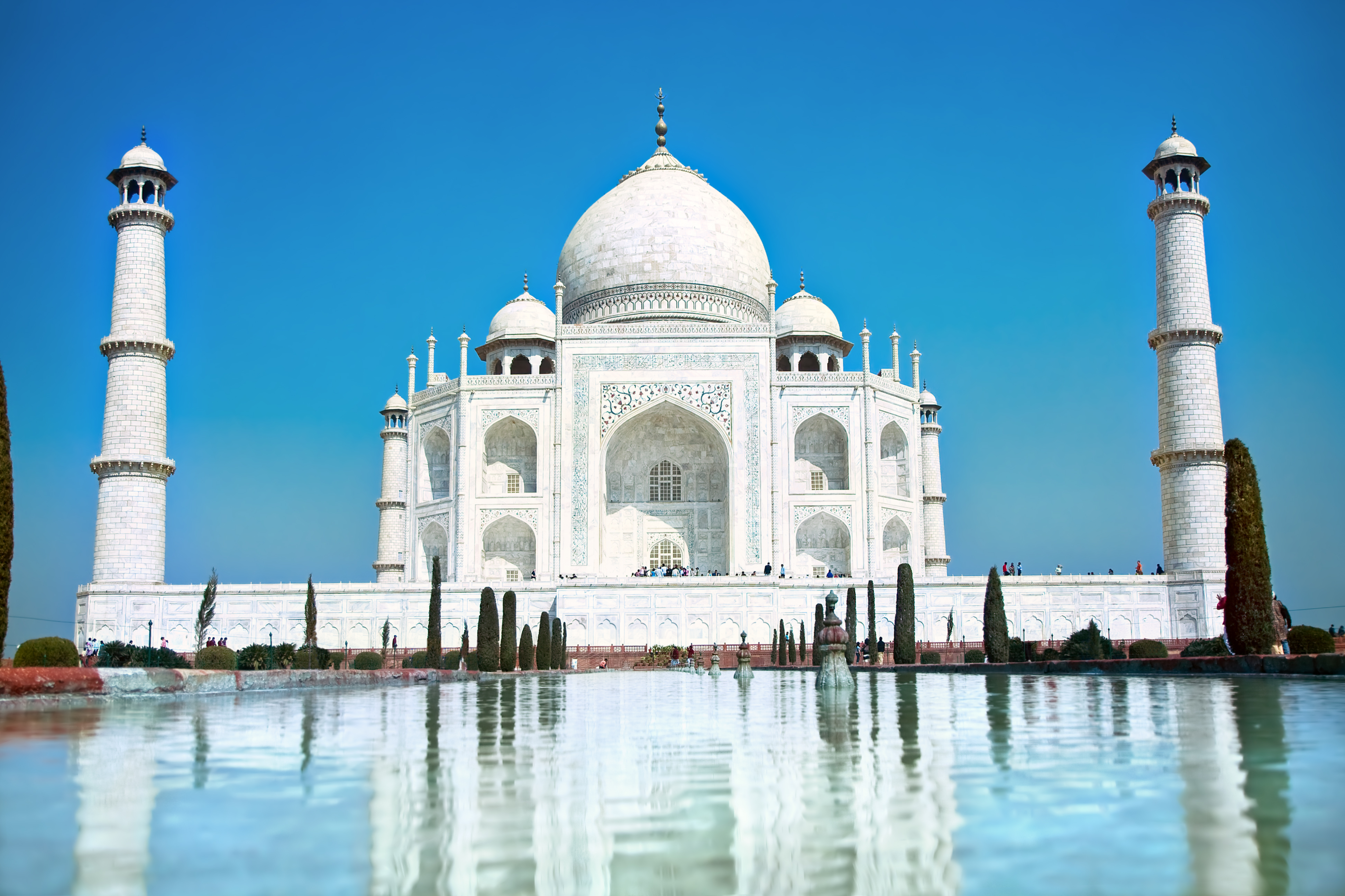 Experience an Amazing Vacation in India in 11 Days with Your Family - Taj Mahal in India