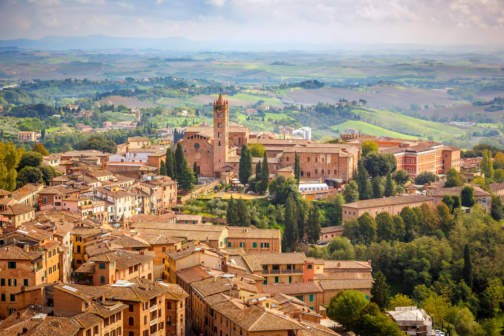 Best Destinations for Empty Nesters: Rediscover the Joy of Adventure Together - Siena Italy