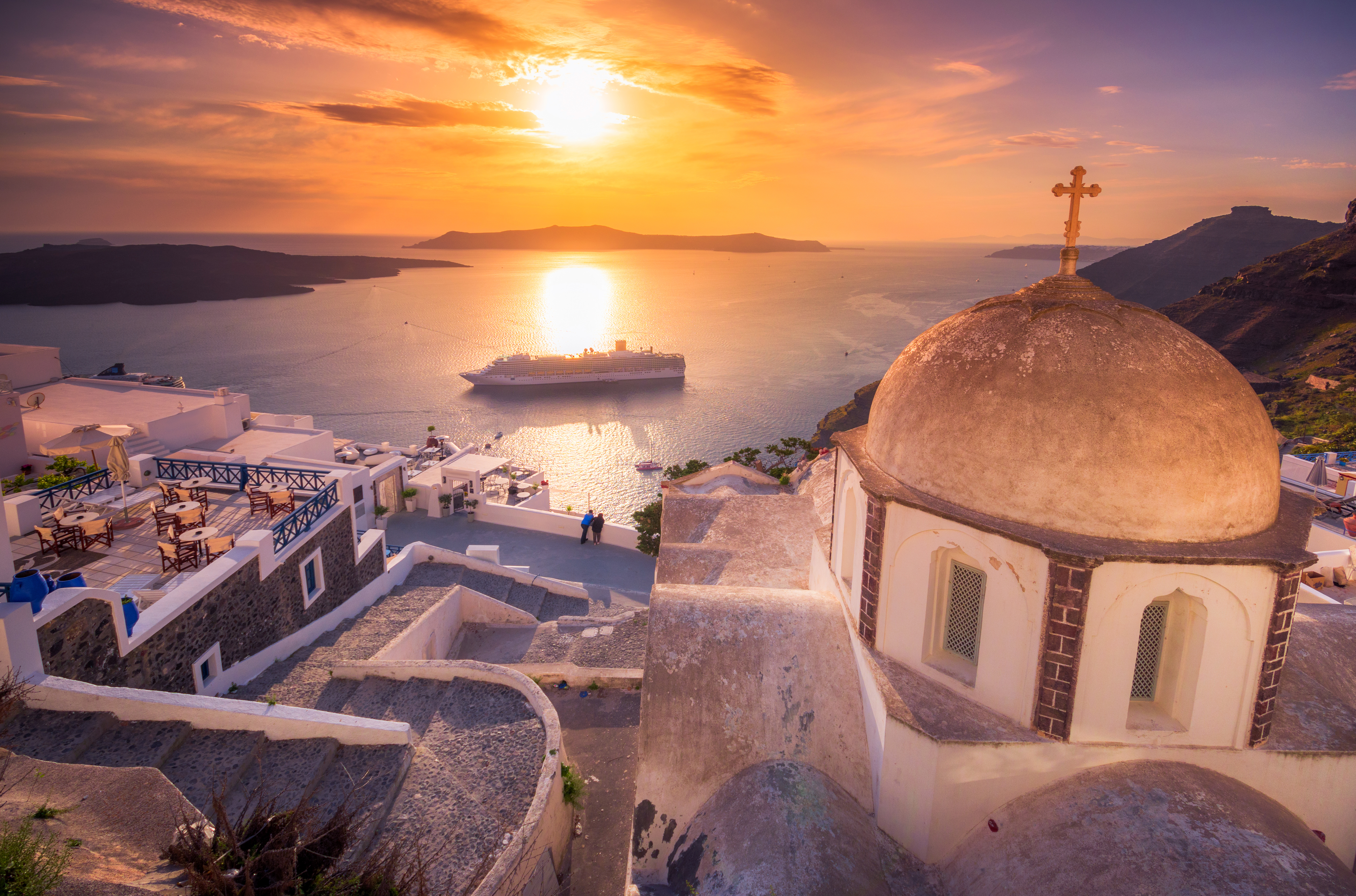 When to Plan a Vacation: The Best Time to Book for Every Season - Vacation in the Greek Islands