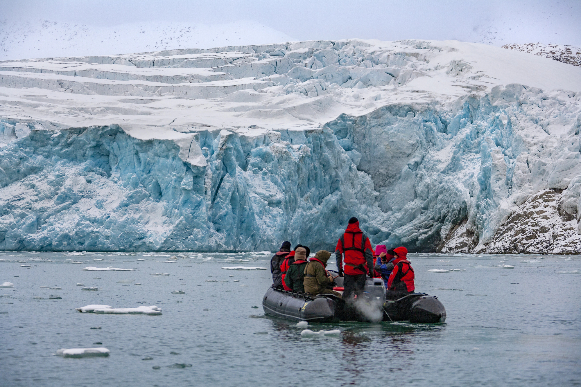 Svalbard Travel Guide: Polar Night, Northern Lights & More - Monaco Glacier in Svalbard